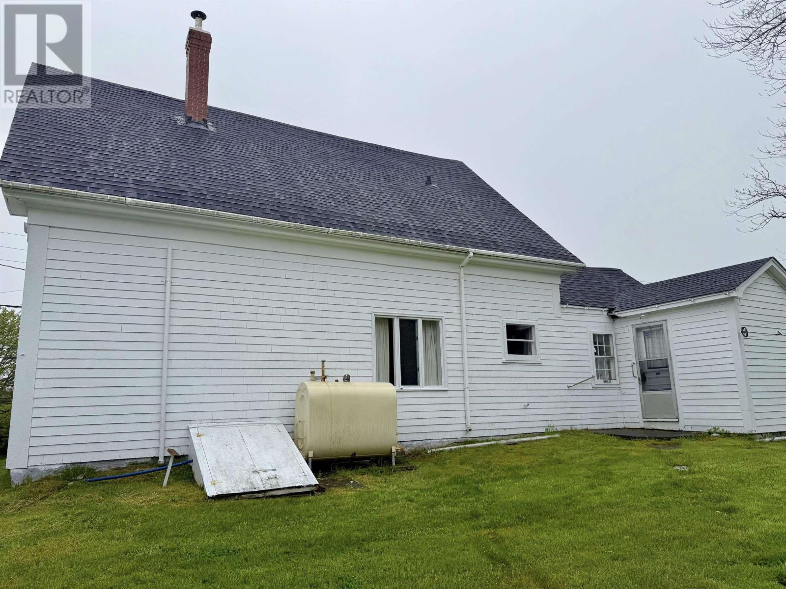 46 Highway 335, Pubnico, Nova Scotia  B0W 3S0 - Photo 17 - 202511696