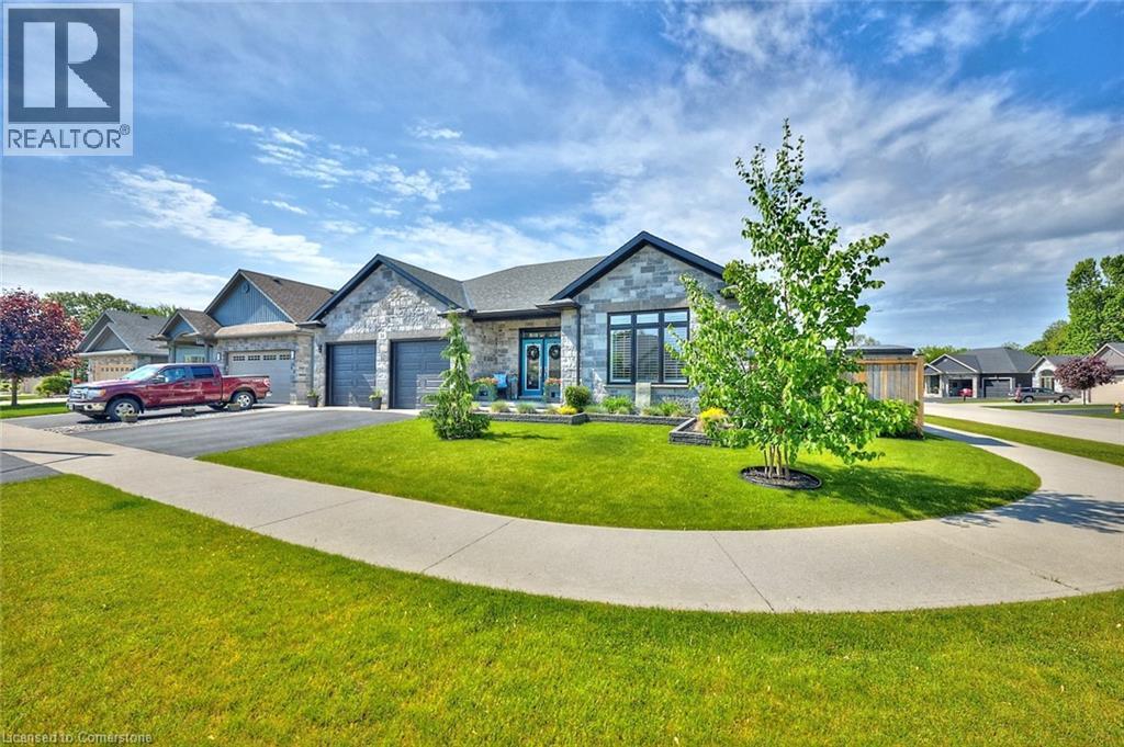 54 Postma Drive, Dunnville, Ontario  N1A 1B2 - Photo 3 - 40737319