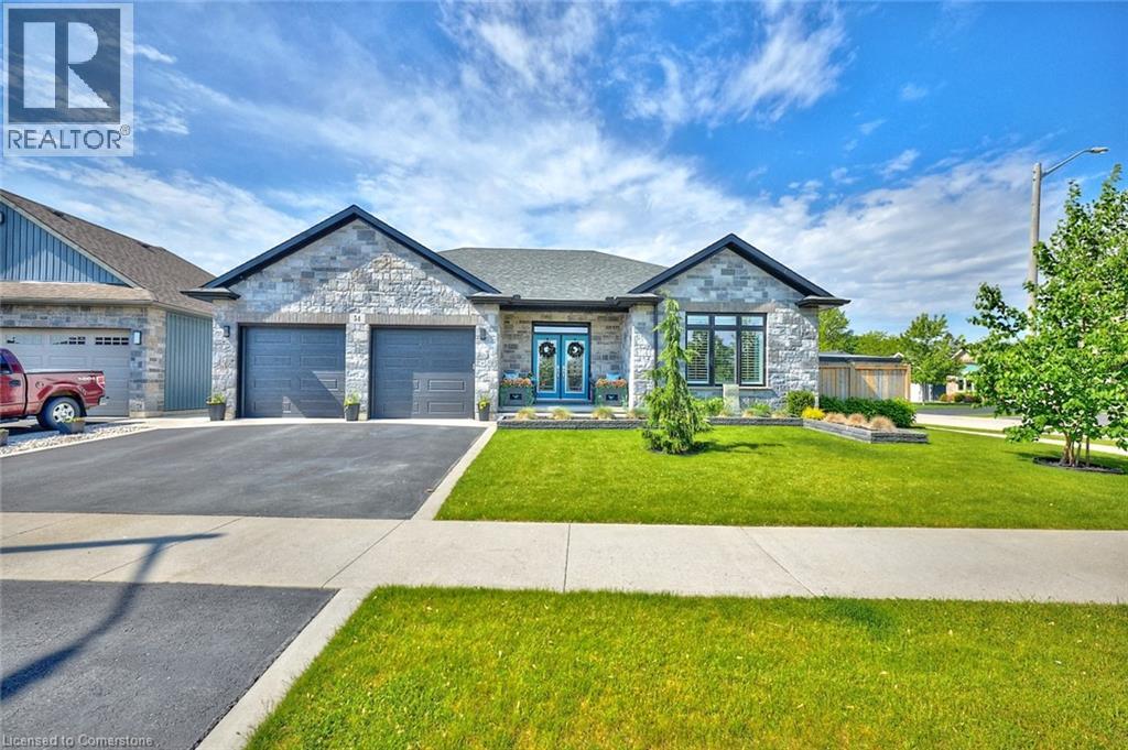 54 Postma Drive, Dunnville, Ontario  N1A 1B2 - Photo 2 - 40737319