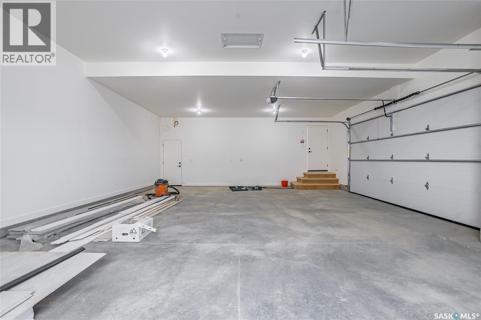 842 Ballesteros Crescent, Warman, Saskatchewan  S0K 4S4 - Photo 41 - SK015285