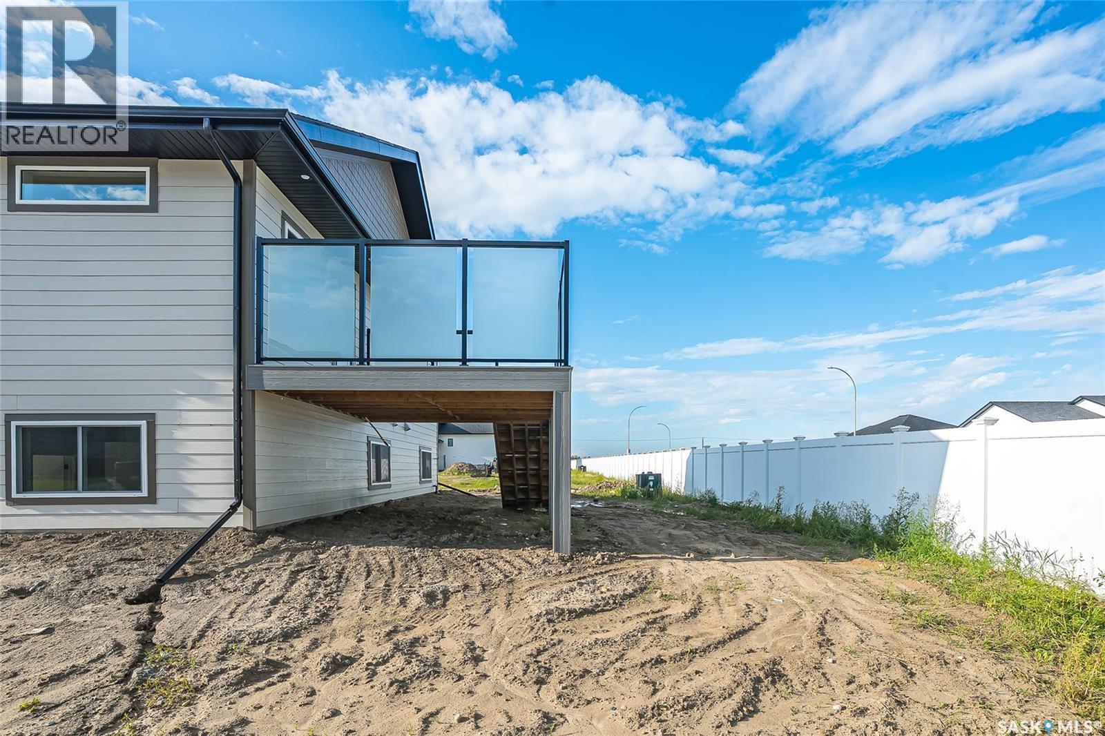 842 Ballesteros Crescent, Warman, Saskatchewan  S0K 4S4 - Photo 42 - SK015285