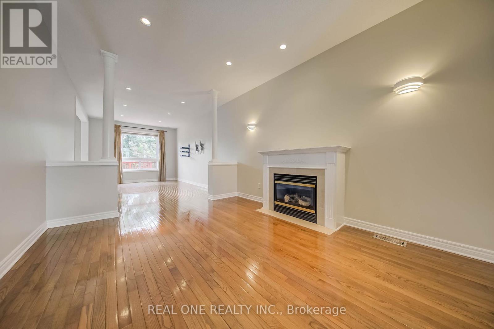 1418 Gulledge Trail, Oakville, Ontario  L6M 3Z9 - Photo 10 - W12343639