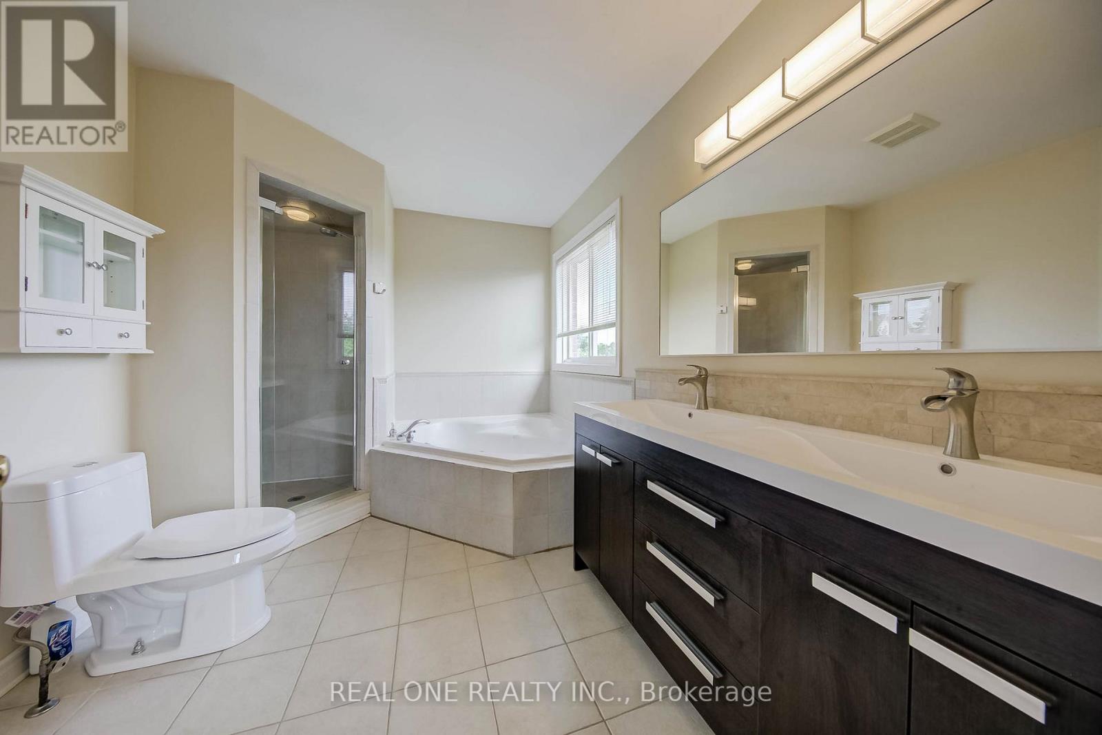1418 Gulledge Trail, Oakville, Ontario  L6M 3Z9 - Photo 32 - W12343639