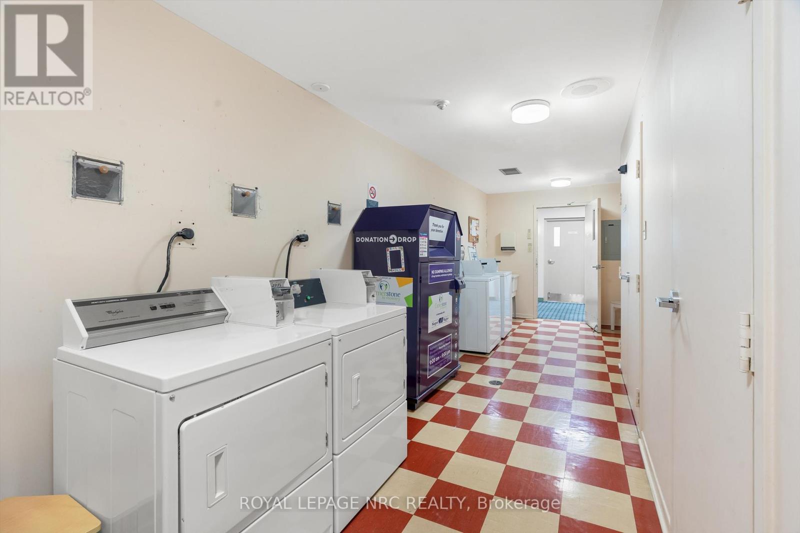 1109 - 7 Gale Crescent, St. Catharines, Ontario  L2R 7M8 - Photo 32 - X12343675
