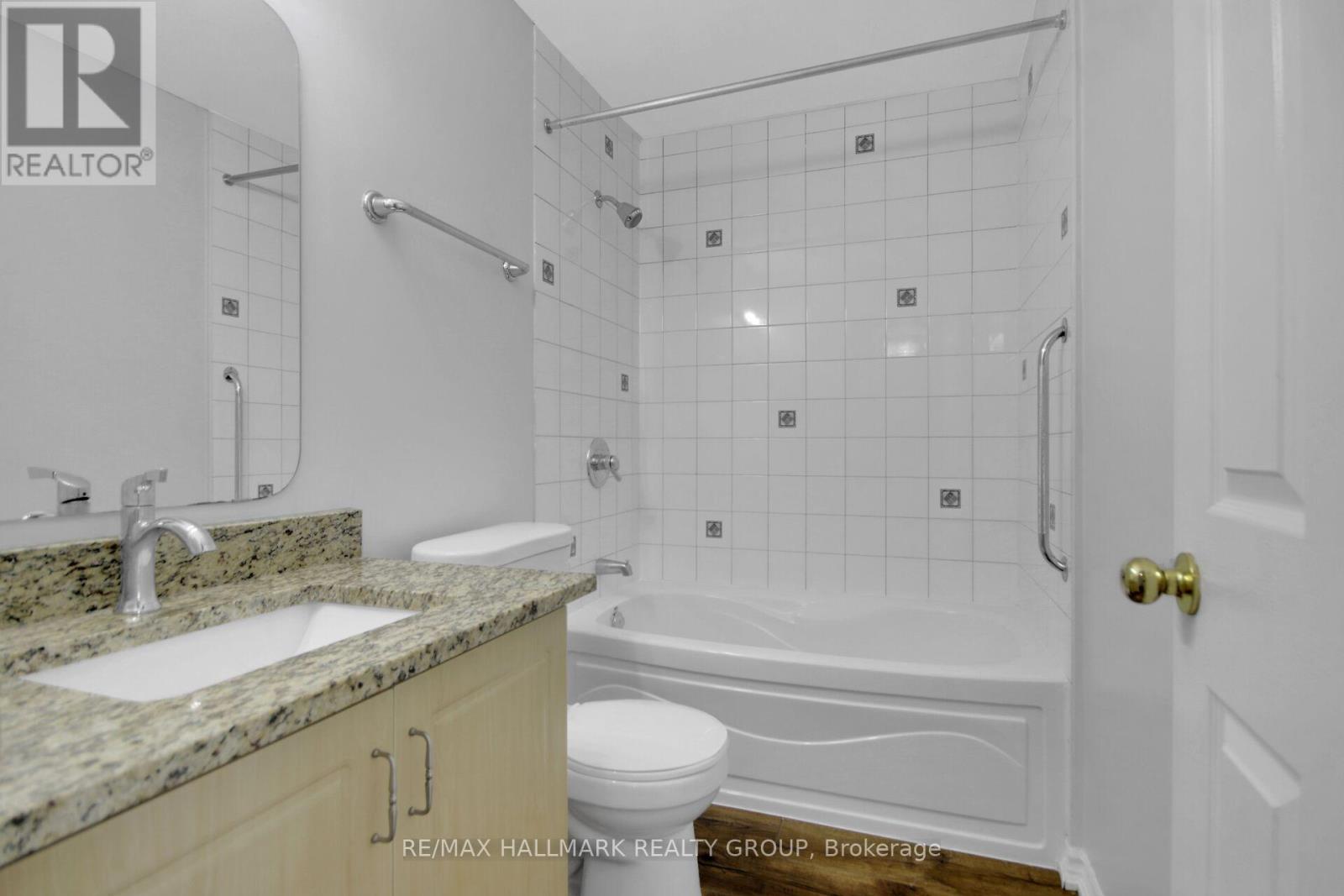 198 Tandalee Crescent, Ottawa, Ontario  K2M 0A2 - Photo 25 - X12343649