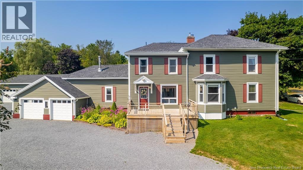 49 Hill Street, St. Stephen, New Brunswick  E3L 1N6 - Photo 1 - NB124756