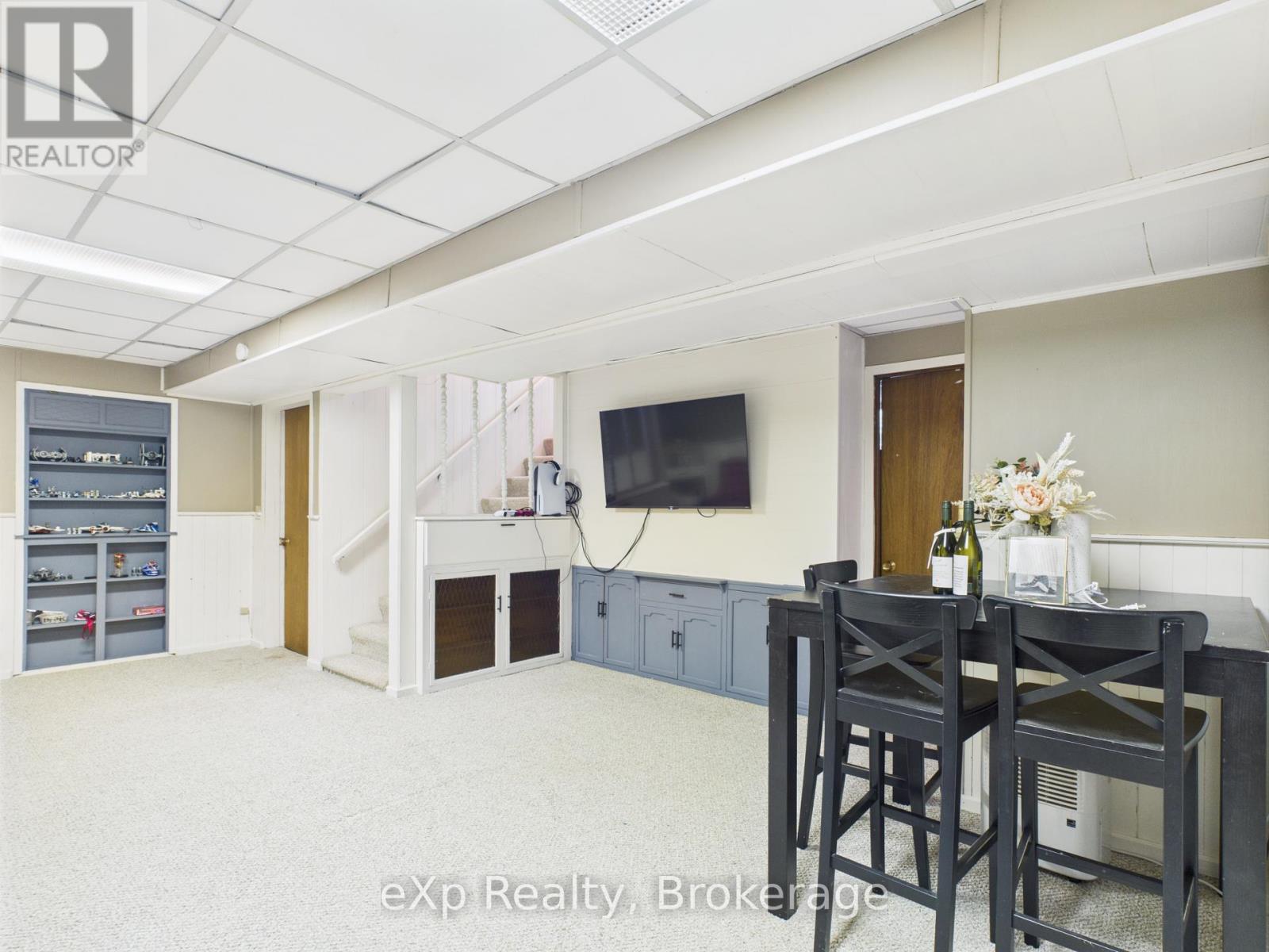 32 Centennial Street, Arran-Elderslie, Ontario  N0G 1L0 - Photo 21 - X12343648