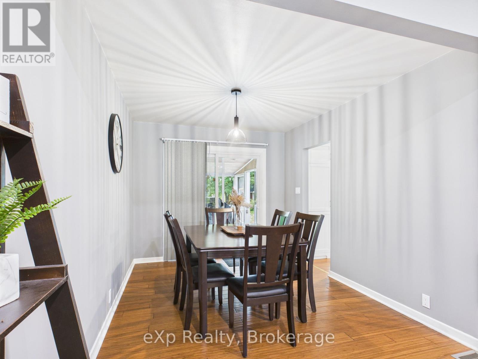 32 Centennial Street, Arran-Elderslie, Ontario  N0G 1L0 - Photo 6 - X12343648