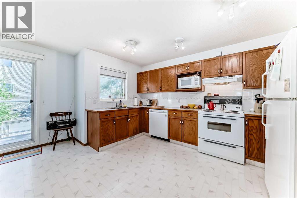 Property at 12 Stradwick Rise SW image 5