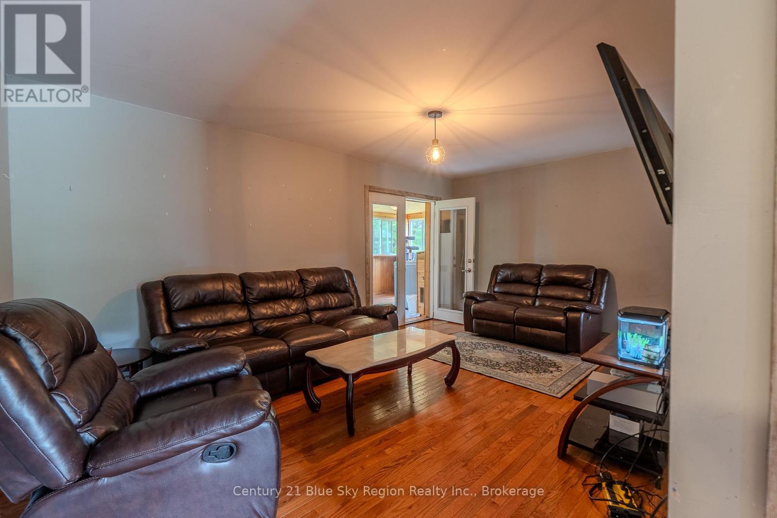 1747 Highway 575, West Nipissing, Ontario  P0H 1M0 - Photo 14 - X12343707