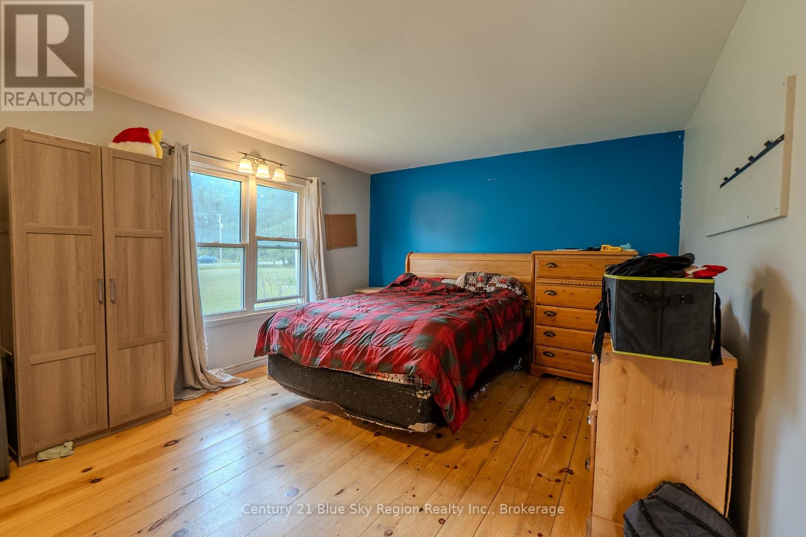1747 Highway 575, West Nipissing, Ontario  P0H 1M0 - Photo 15 - X12343707
