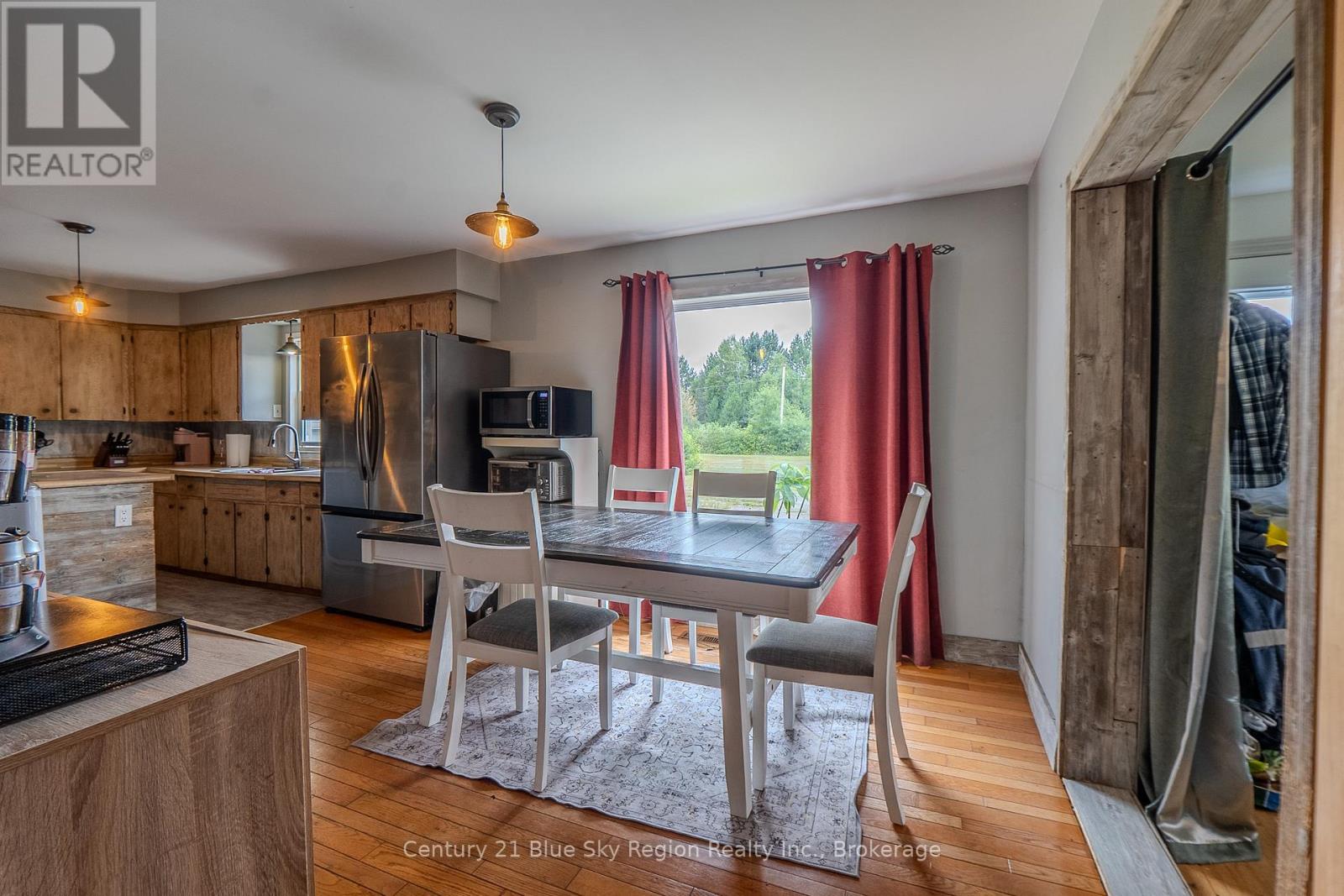 1747 Highway 575, West Nipissing, Ontario  P0H 1M0 - Photo 6 - X12343707