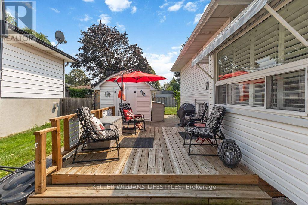 35 Surrey Crescent, London South, Ontario  N6E 1T7 - Photo 35 - X12319194