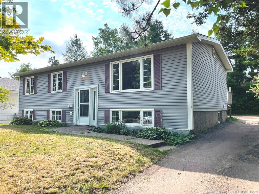 Property at 52 Kendra Street image 1