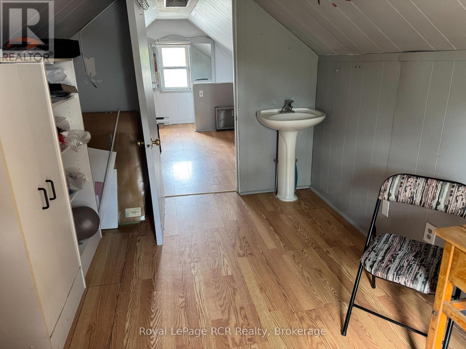 973 2nd Avenue W, Owen Sound, Ontario  N4K 4M8 - Photo 12 - X12333631