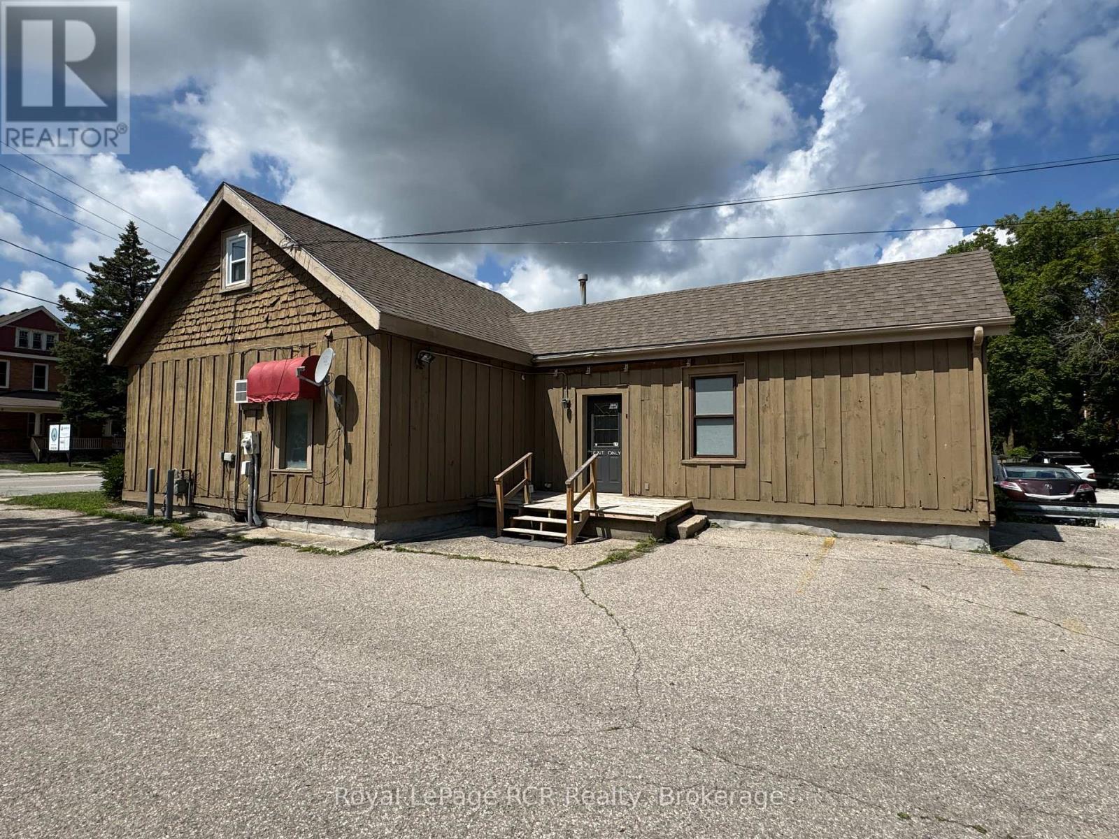 973 2nd Avenue W, Owen Sound, Ontario  N4K 4M8 - Photo 3 - X12333631