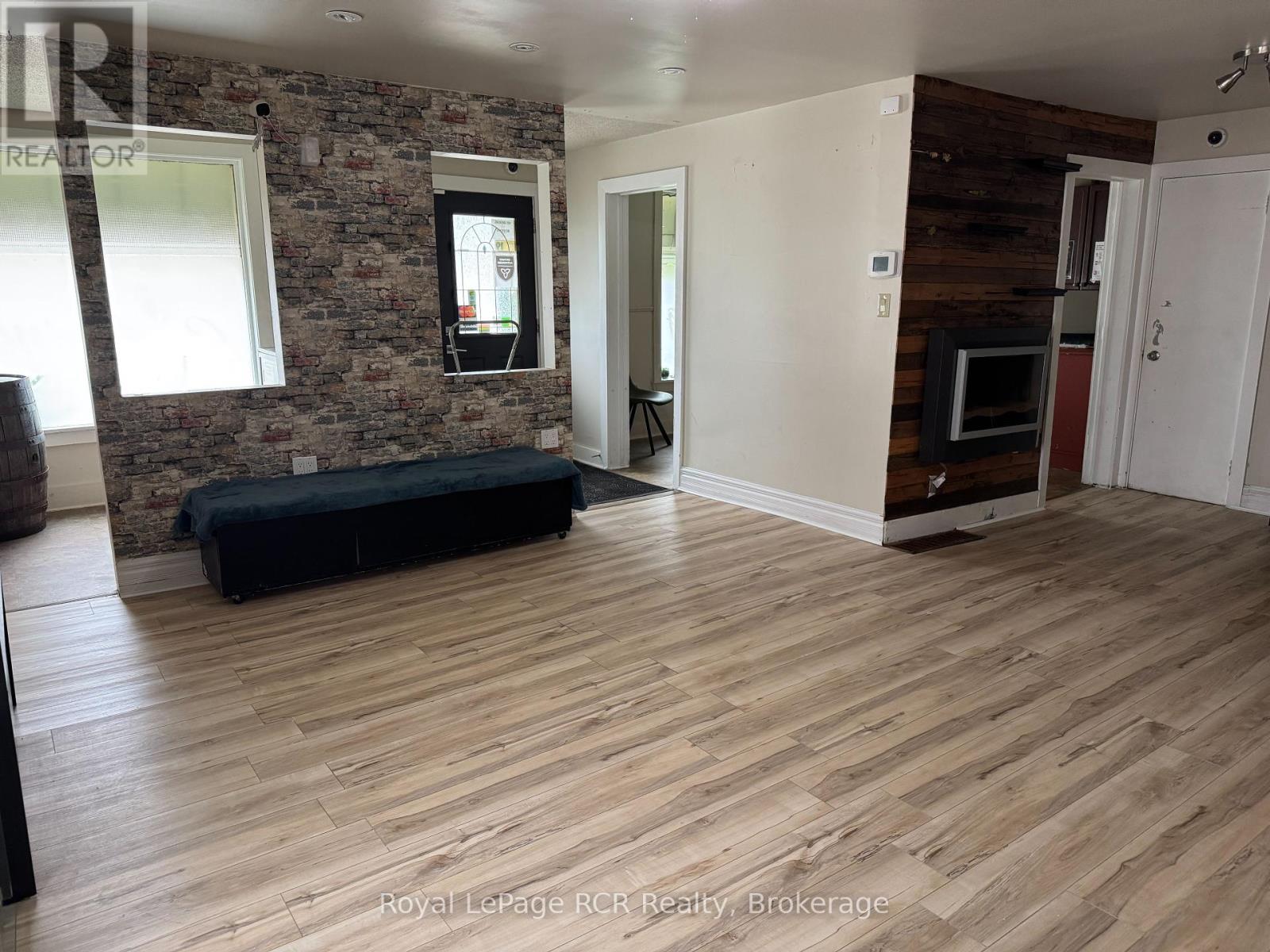 973 2nd Avenue W, Owen Sound, Ontario  N4K 4M8 - Photo 7 - X12333631