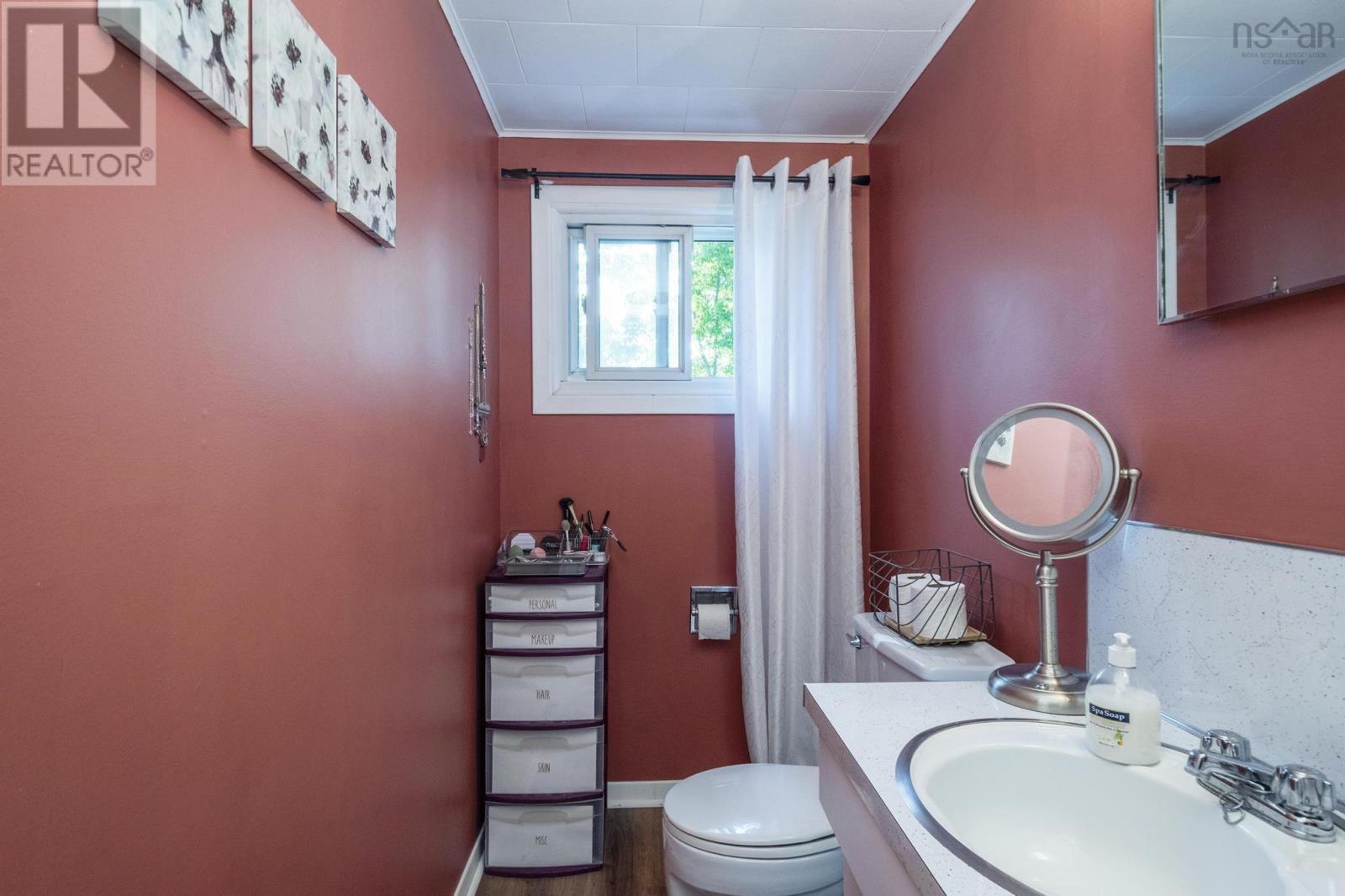 251 Town Road, Falmouth, Nova Scotia  B0P 1L0 - Photo 15 - 202520543