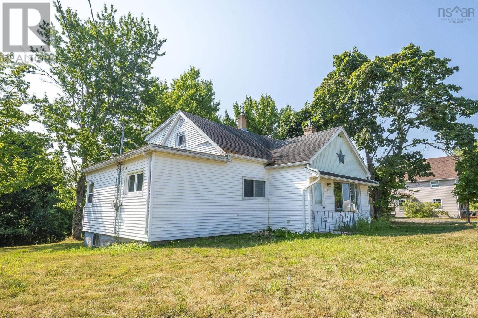 251 Town Road, Falmouth, Nova Scotia  B0P 1L0 - Photo 3 - 202520543