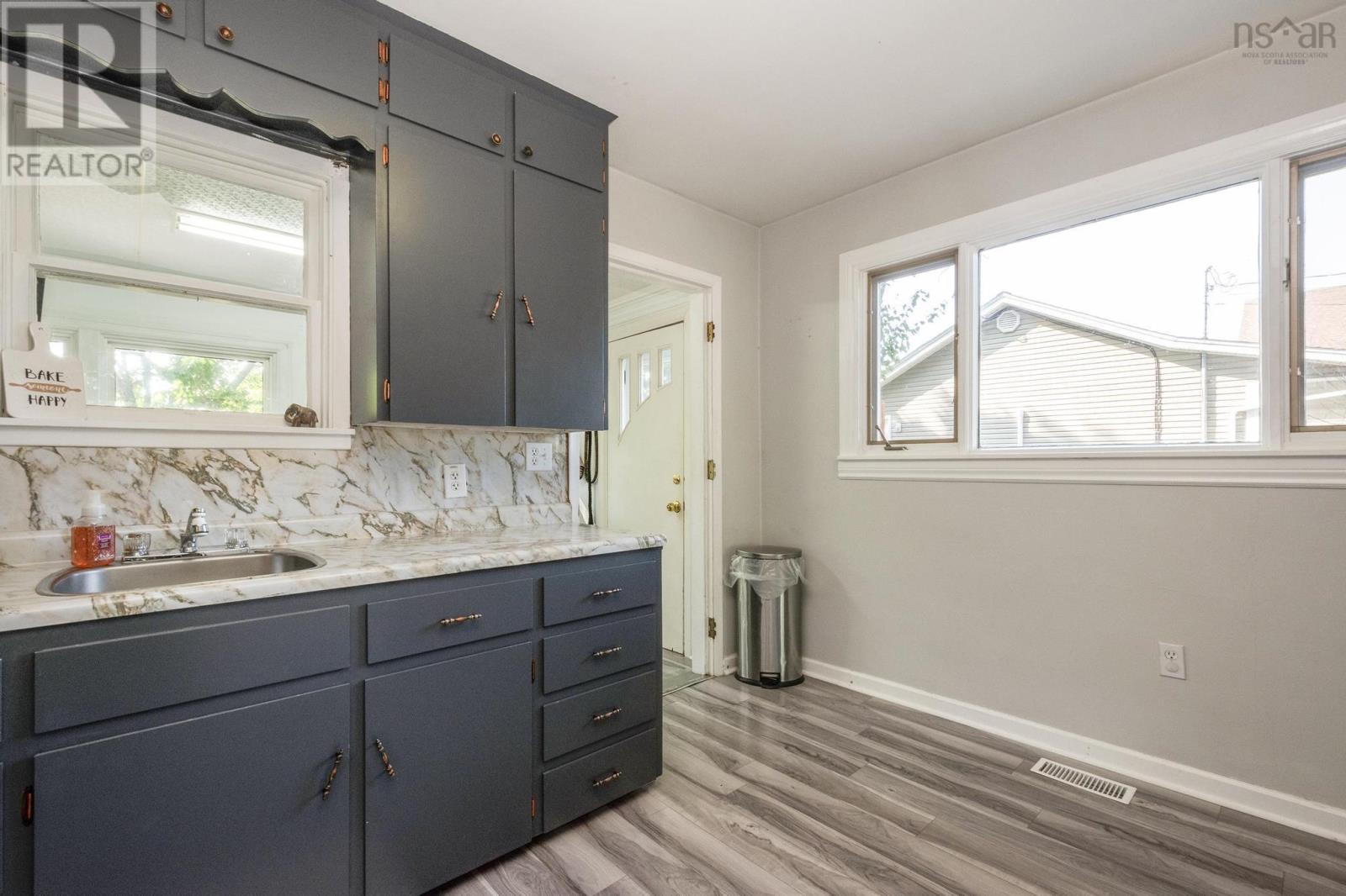 251 Town Road, Falmouth, Nova Scotia  B0P 1L0 - Photo 9 - 202520543