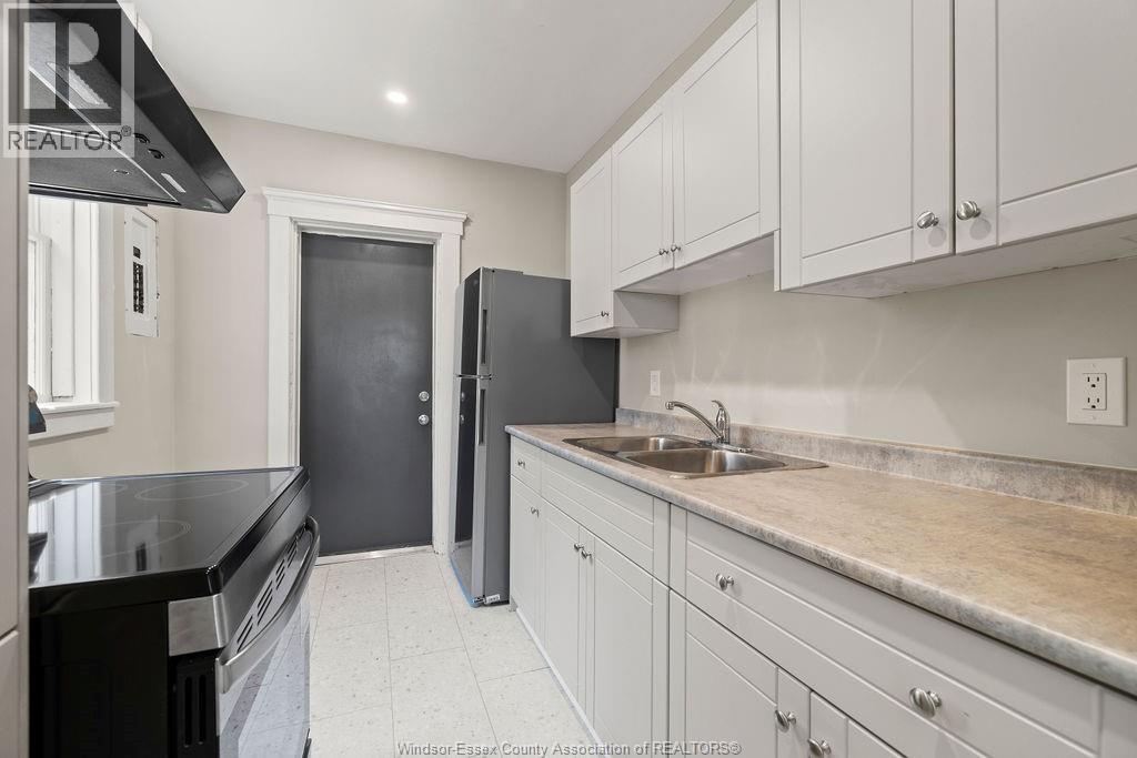 1107 Pelissier Street, Windsor, Ontario  N9A 4M1 - Photo 11 - 25020685