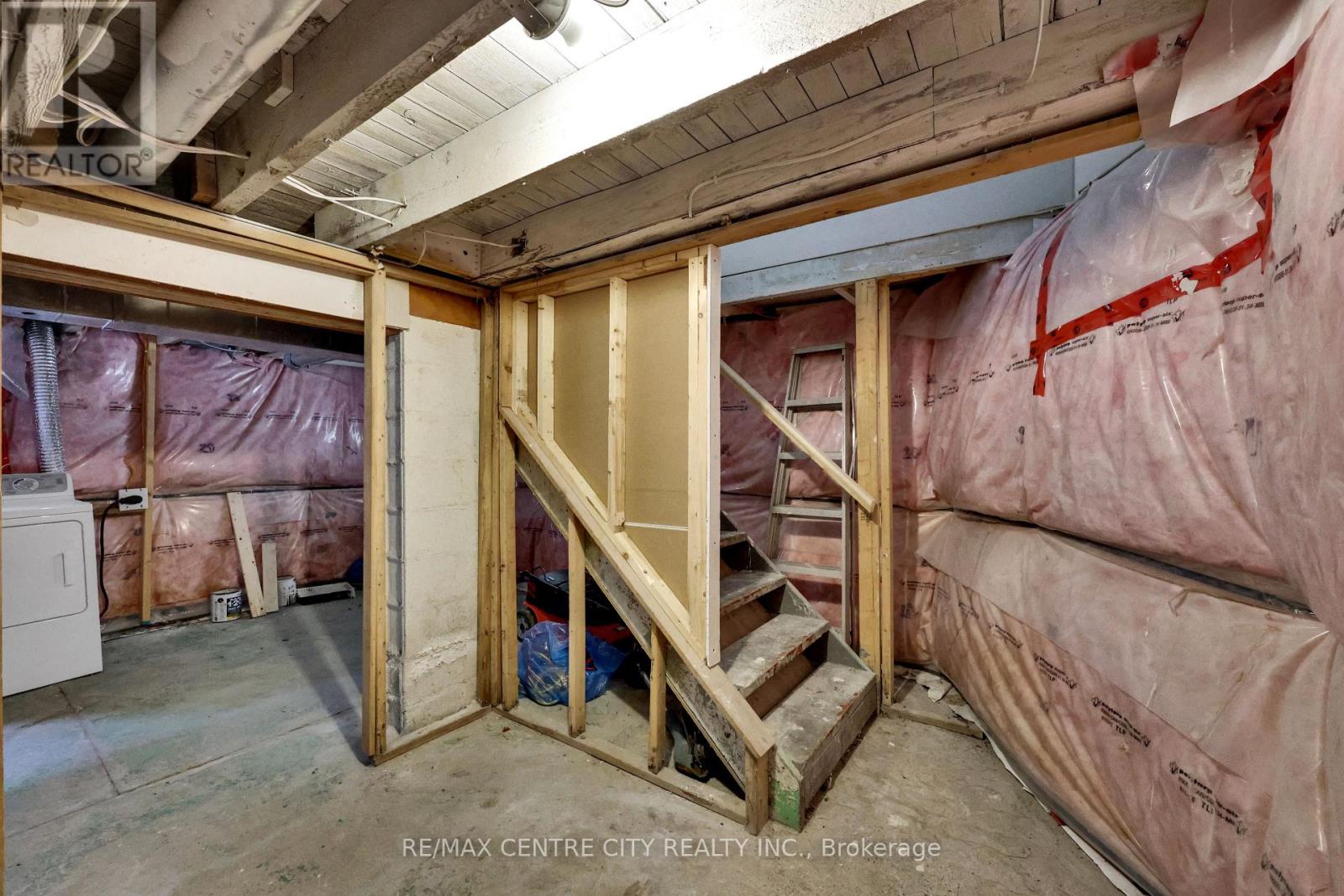 101 Hamilton Road, London East (East K), Ontario  N6B 1N2 - Photo 29 - X12343899