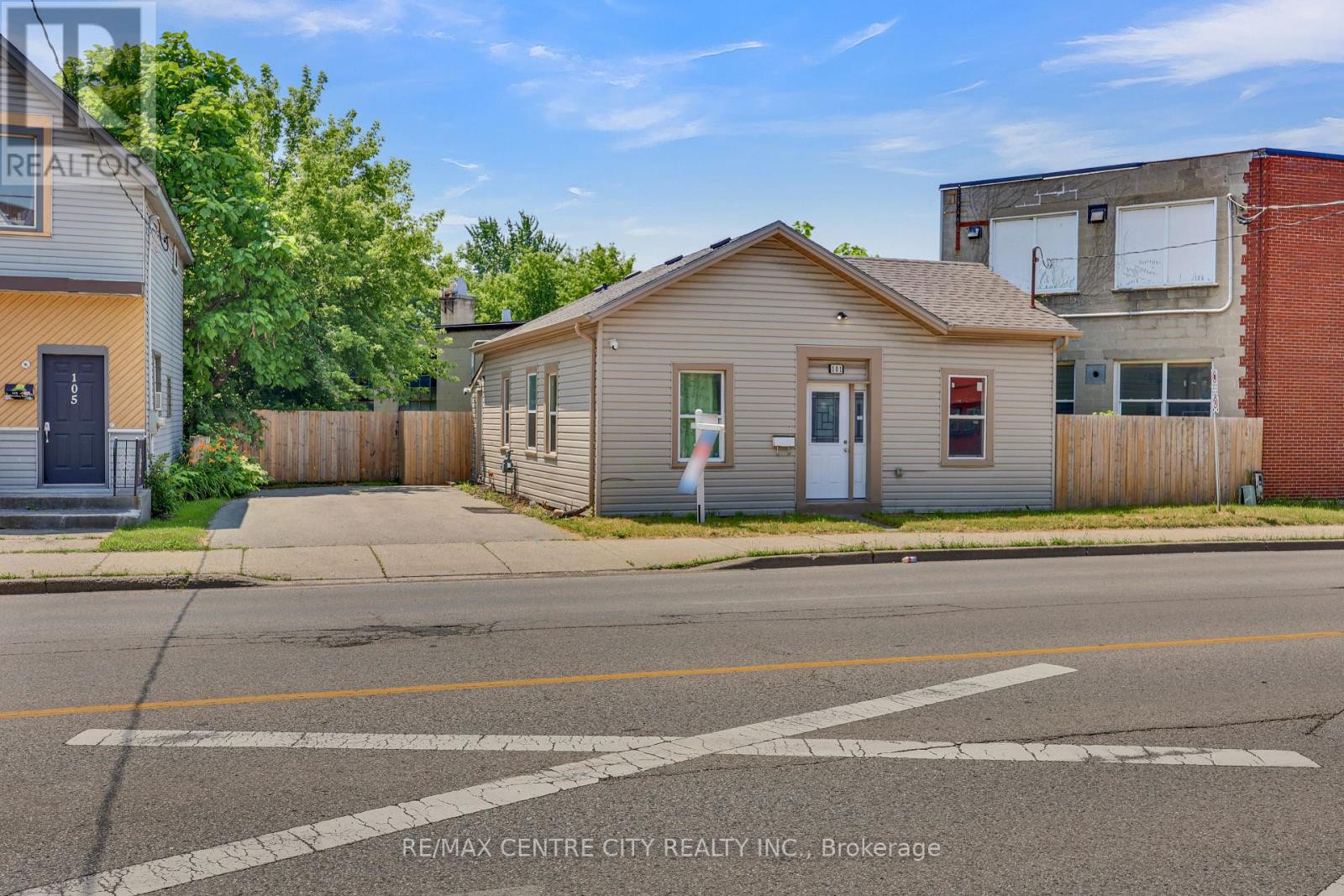 101 HAMILTON ROAD, London East, Ontario