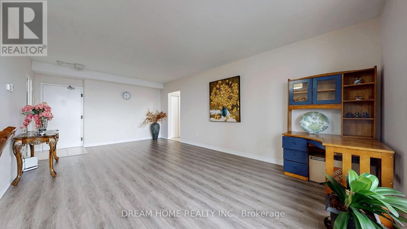 1815 - 5 Massey Square, Toronto (Crescent Town), Ontario  M4C 5L6 - Photo 12 - E12343716