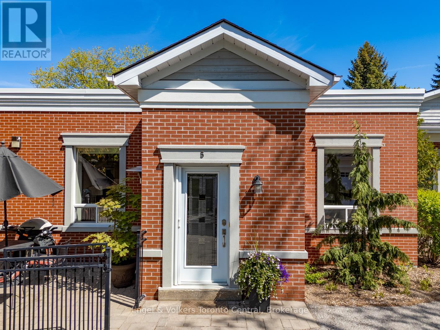 5 - 100 Second Street, Collingwood, Ontario  L9Y 2P8 - Photo 2 - S12235310