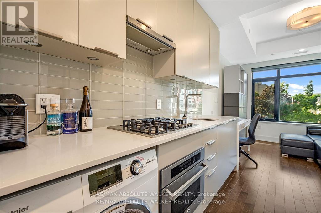 202 - 11 Des Oblats Avenue, Ottawa, Ontario  K1S 5V9 - Photo 5 - X12343799