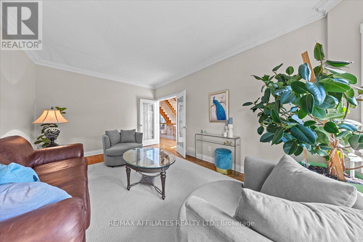 1145 Snow Street, Ottawa, Ontario  K1J 7R5 - Photo 10 - X12343828