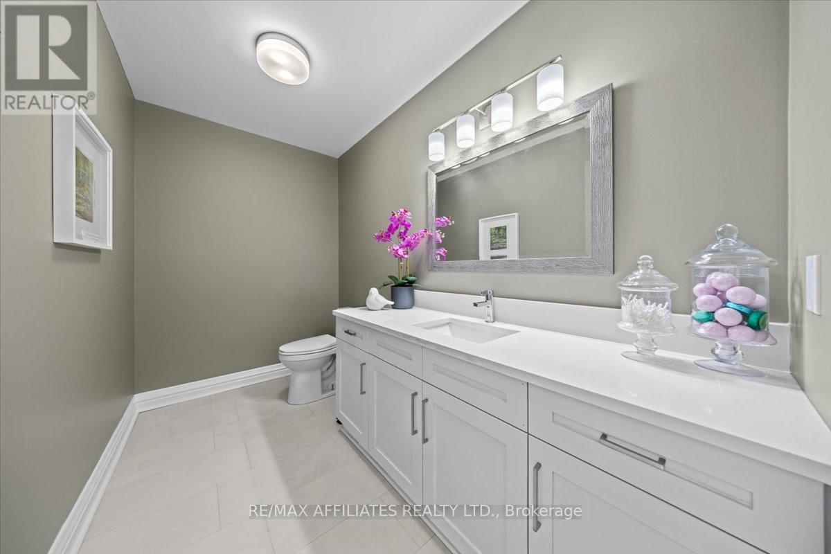 1145 Snow Street, Ottawa, Ontario  K1J 7R5 - Photo 27 - X12343828