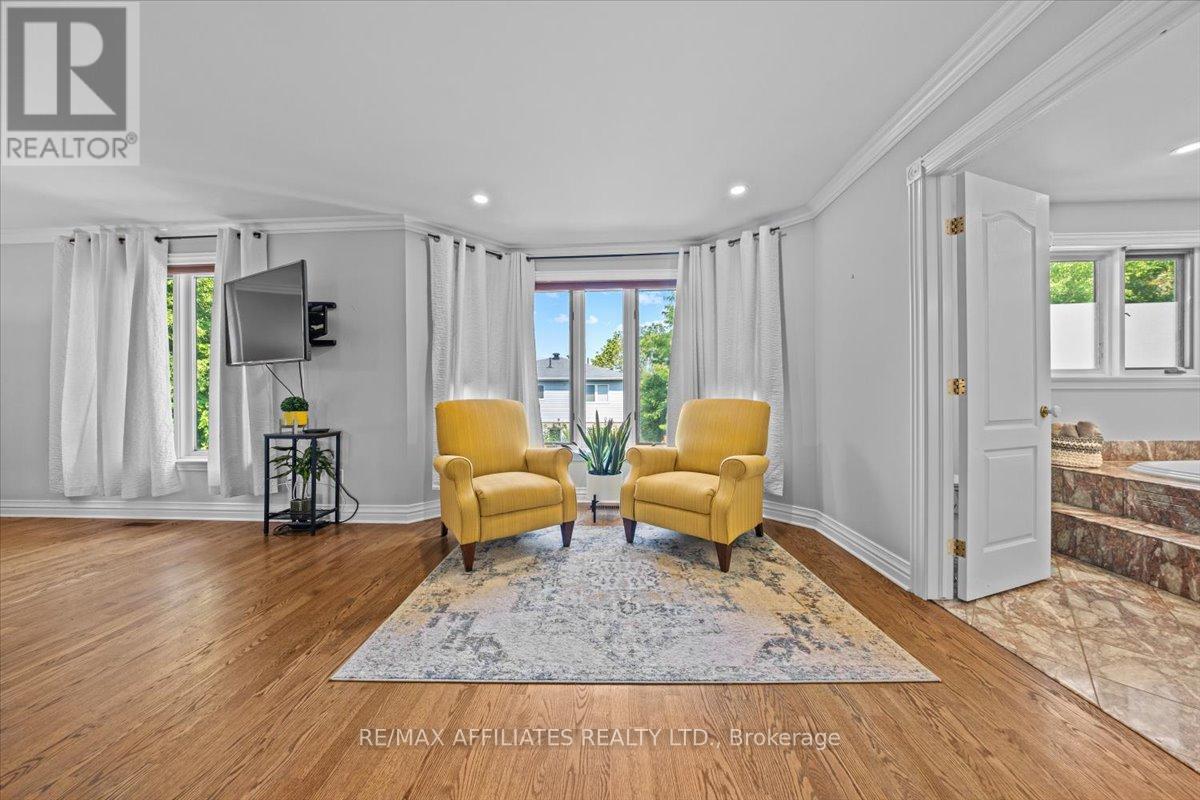 1145 Snow Street, Ottawa, Ontario  K1J 7R5 - Photo 31 - X12343828
