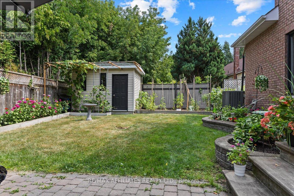 1145 Snow Street, Ottawa, Ontario  K1J 7R5 - Photo 43 - X12343828