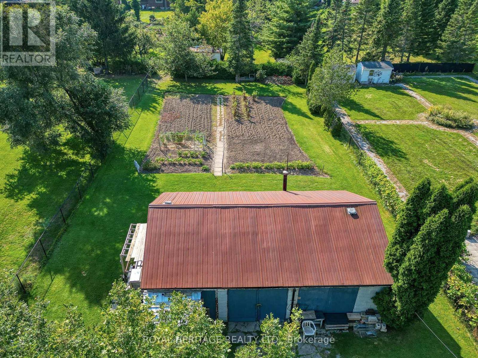 46 Garrard Road, Whitby (Blue Grass Meadows), Ontario  L1N 3K5 - Photo 21 - E12342948