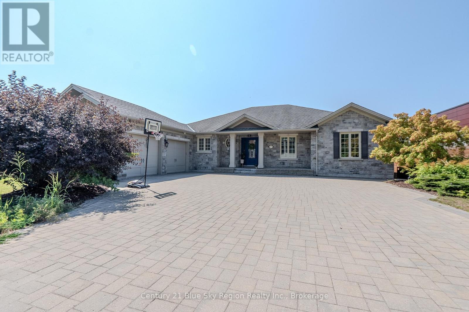 Property at 435 SURREY DRIVE image 2
