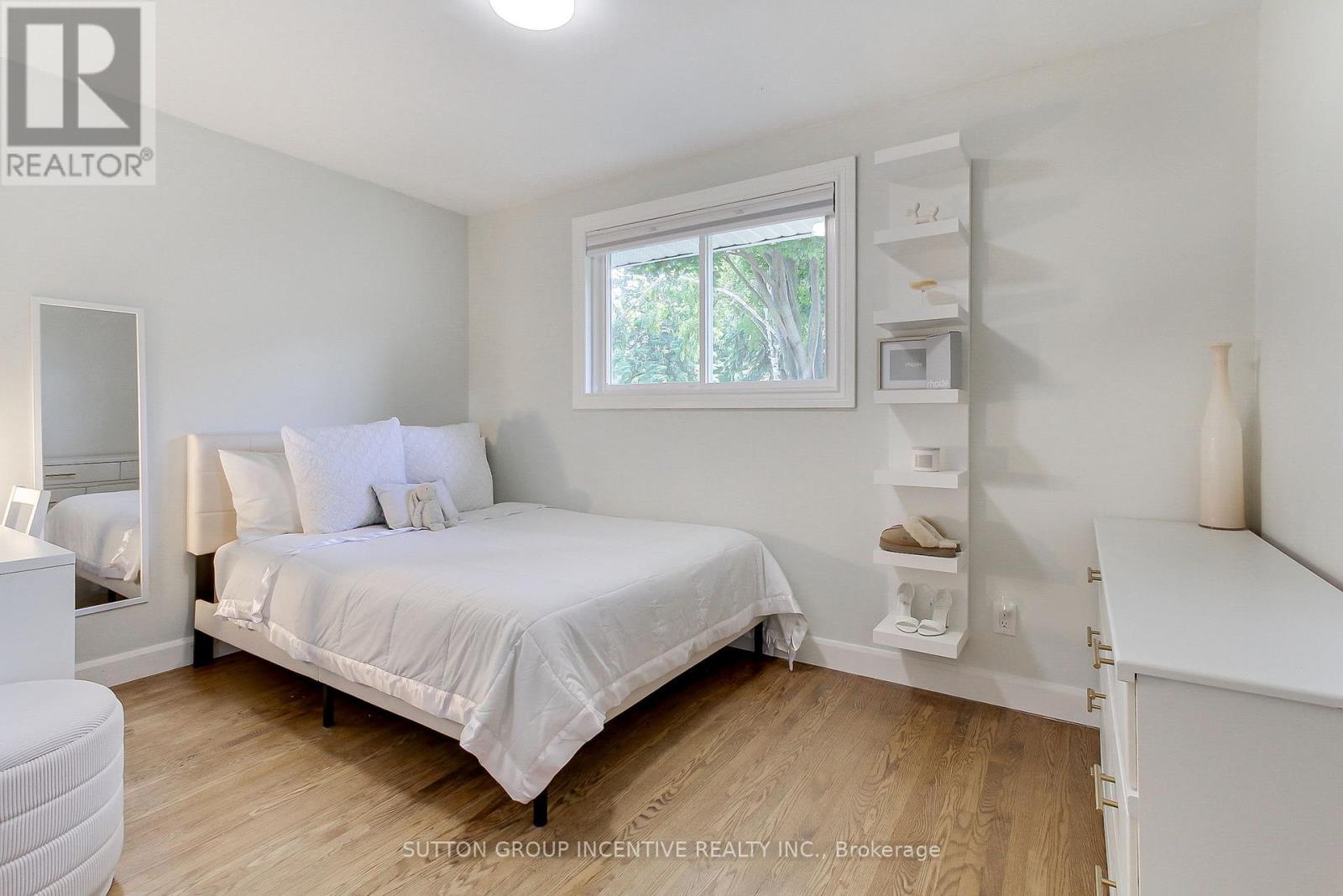 50 Marine Drive, Innisfil (Gilford), Ontario  L0L 1R0 - Photo 18 - N12343724