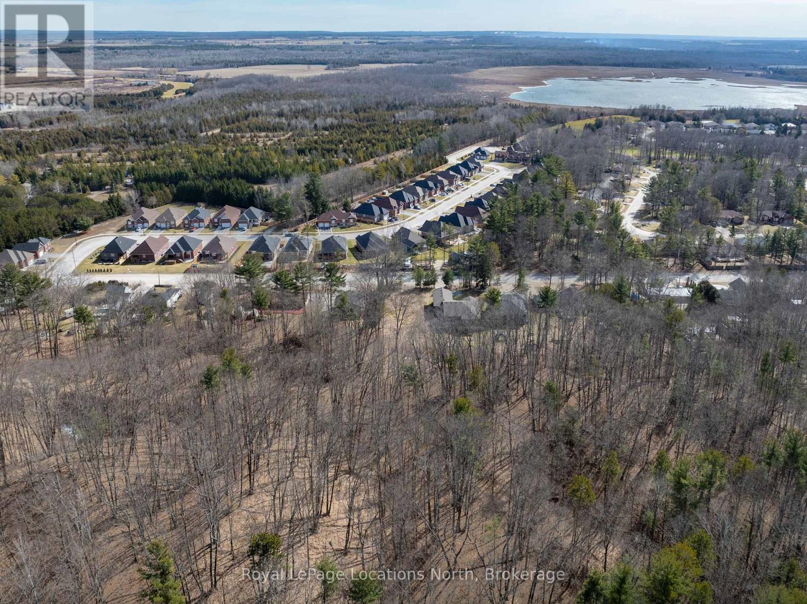 198 Golf Course Road, Wasaga Beach, Ontario  L9Z 1S6 - Photo 6 - S12343869