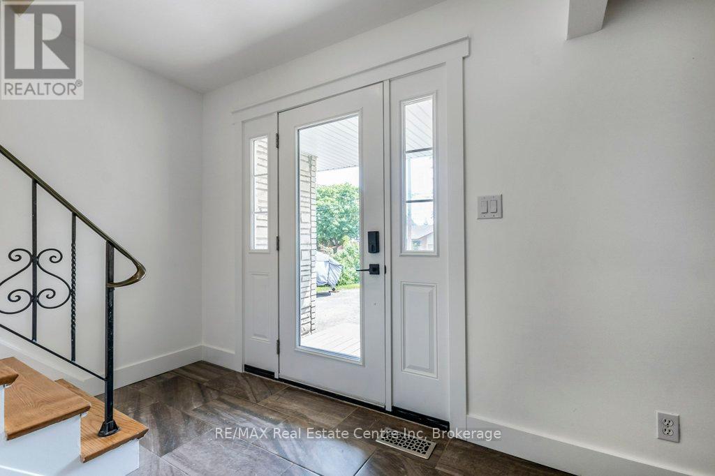 42 Westminster Avenue, Guelph, Ontario  N1E 4C1 - Photo 2 - X12343871