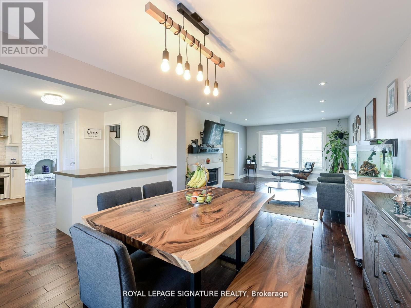 281 Mcgill Street, Mississauga, Ontario L5A 1V3 - Photo 15 - W12343646