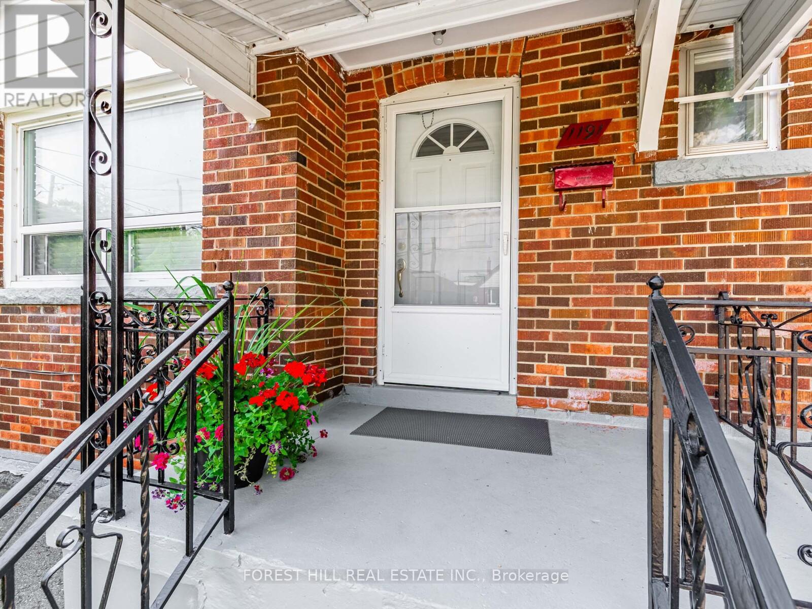 Property at 1191 ROSELAWN AVENUE image 3