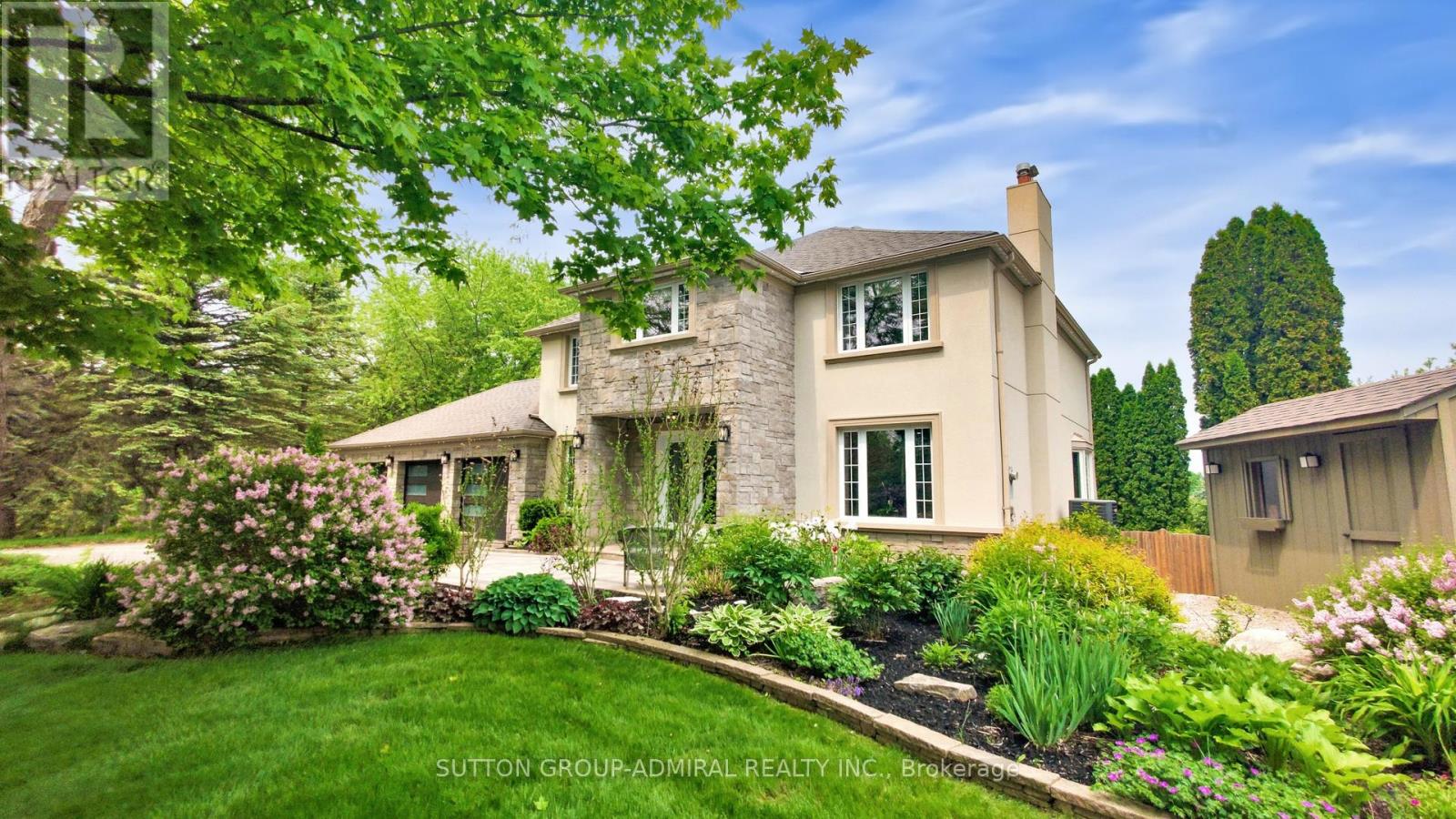 Property at 10 WALTON DRIVE image 3