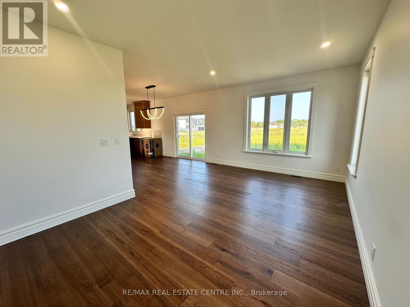 474 Marla Crescent, Lakeshore, Ontario  N8L 1B9 - Photo 11 - X12343699