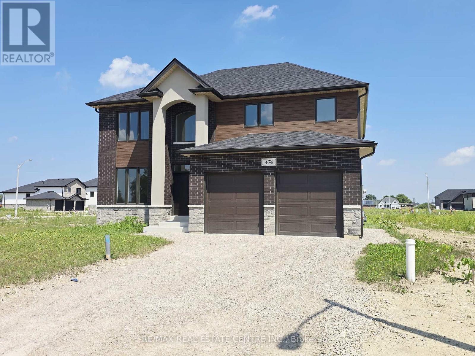 Property at 474 MARLA CRESCENT image 2