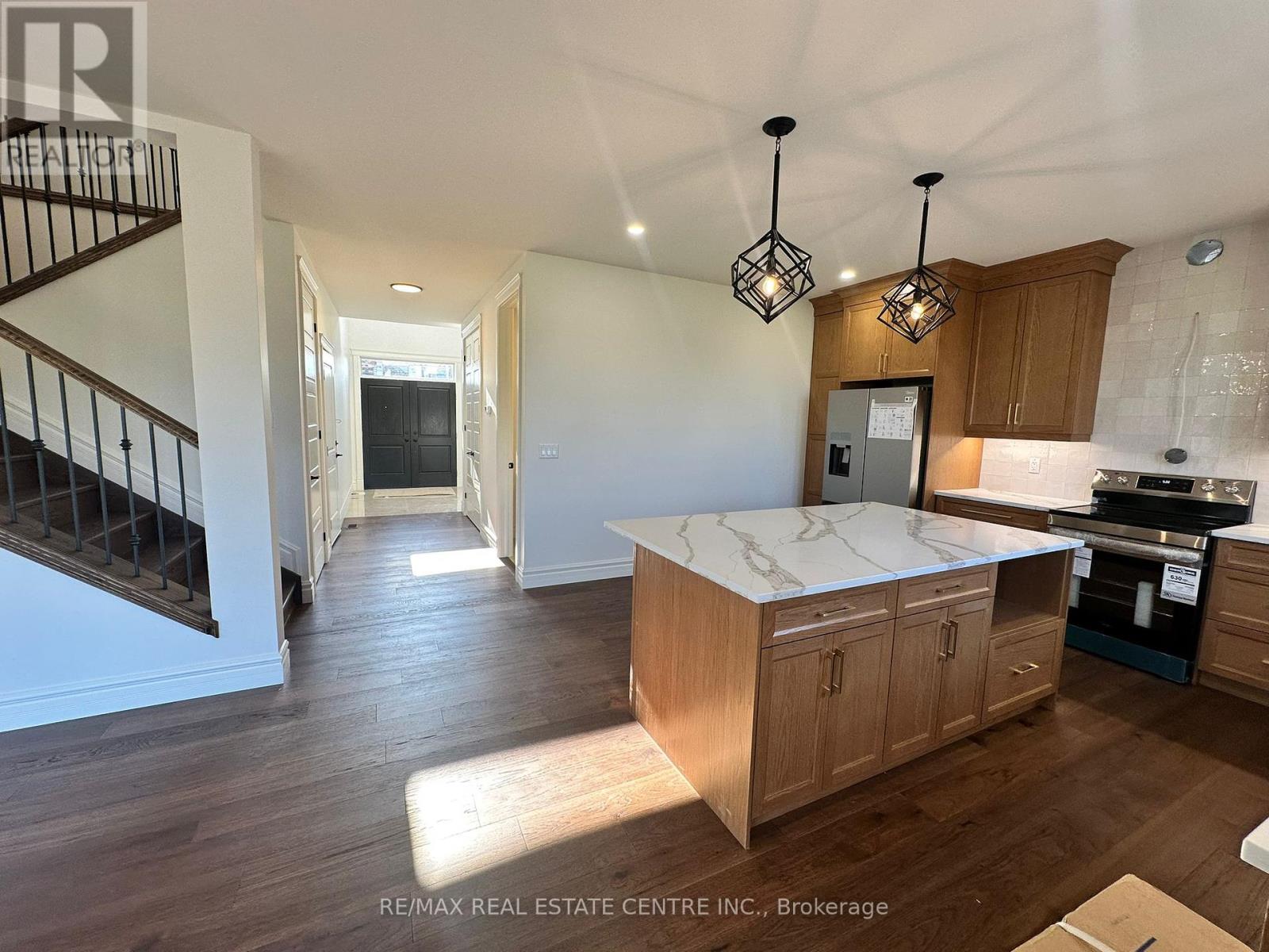 474 Marla Crescent, Lakeshore, Ontario  N8L 1B9 - Photo 8 - X12343699