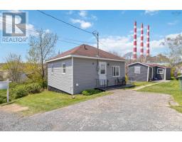 18 Nivens Avenue, Dartmouth, Ca