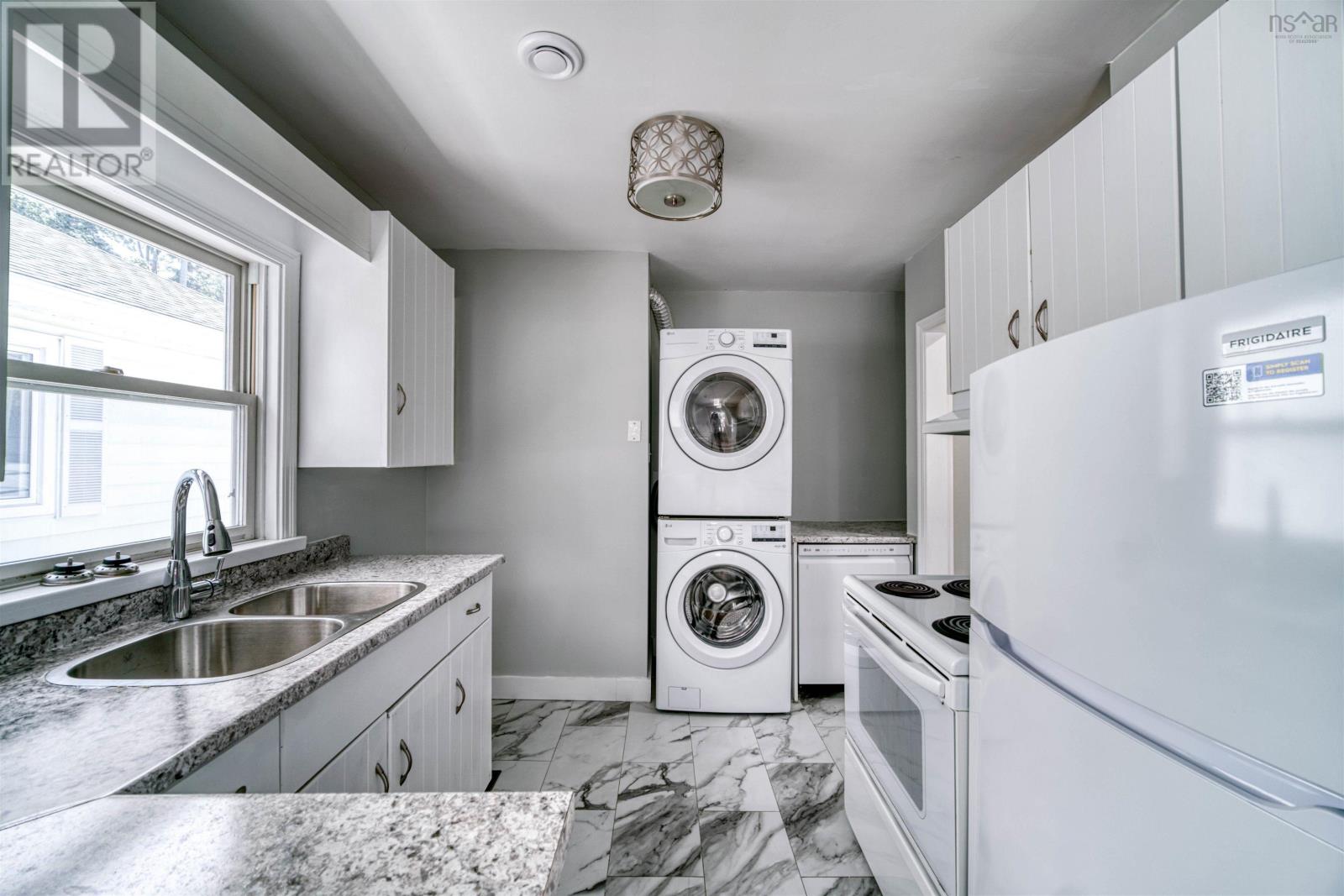 3306 Ashburn Avenue, Halifax, Nova Scotia  B3L 4C2 - Photo 6 - 202515641