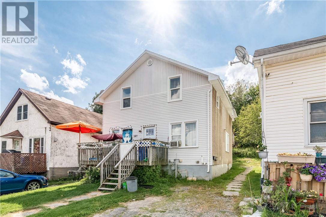 507 Melvin Avenue, Sudbury, Ontario  P3C 4X7 - Photo 1 - 2124090