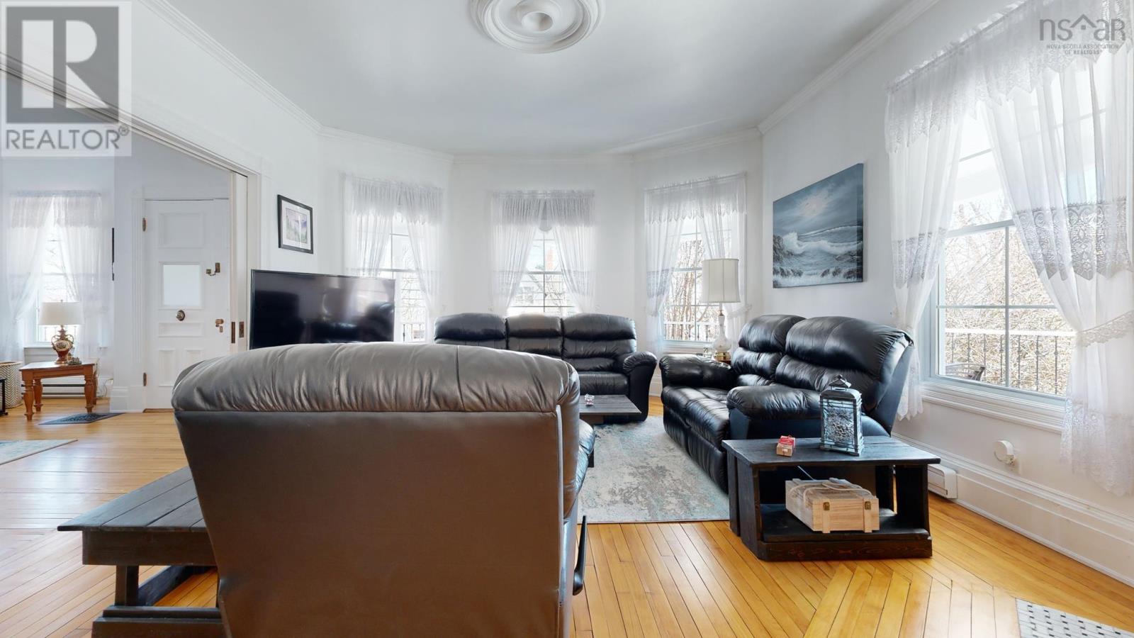 157 Queen Street, Digby, Nova Scotia  B0V 1A0 - Photo 14 - 202517098