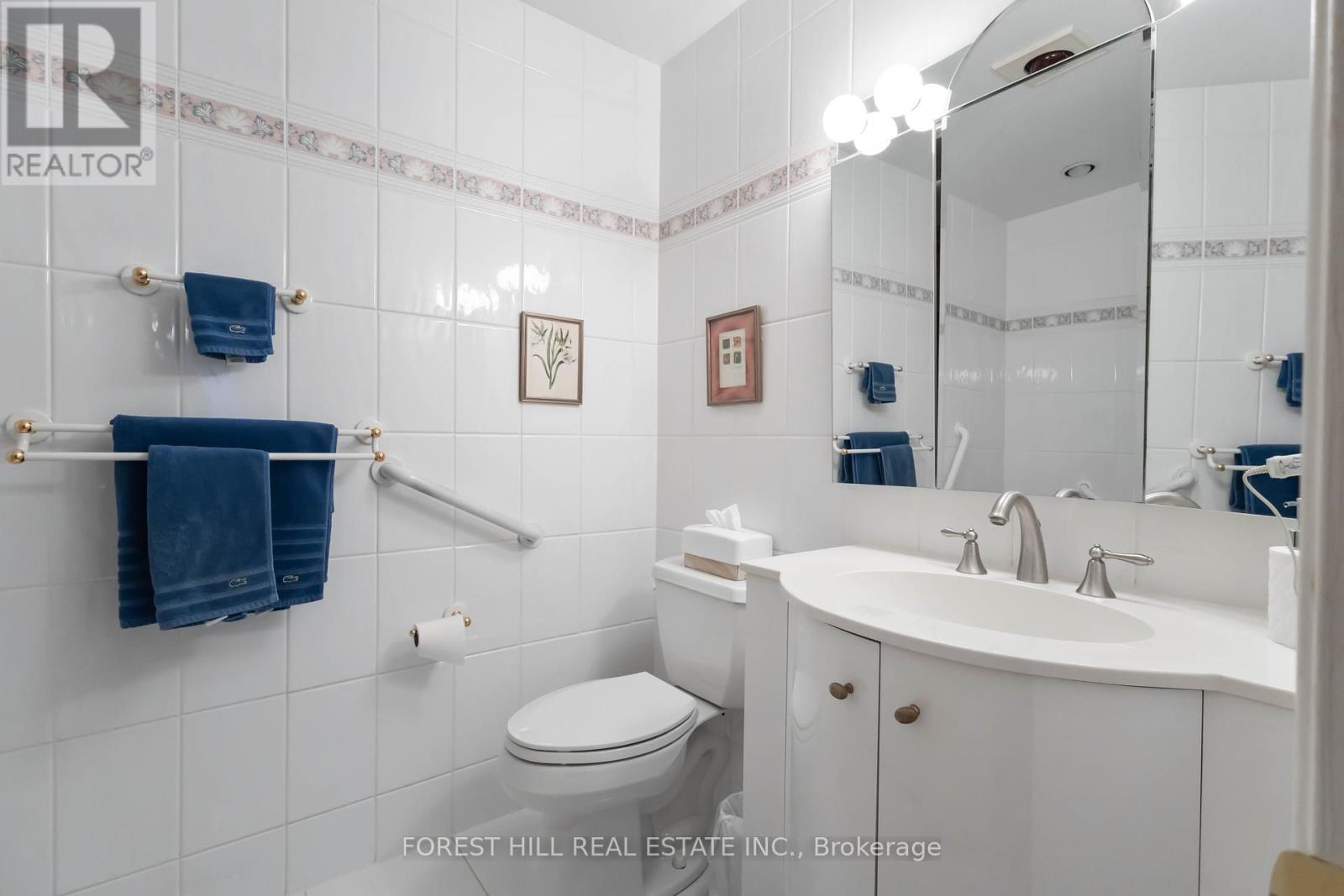 5 Ames Gate, Toronto (Banbury-Don Mills), Ontario  M3B 3C3 - Photo 12 - C12343870